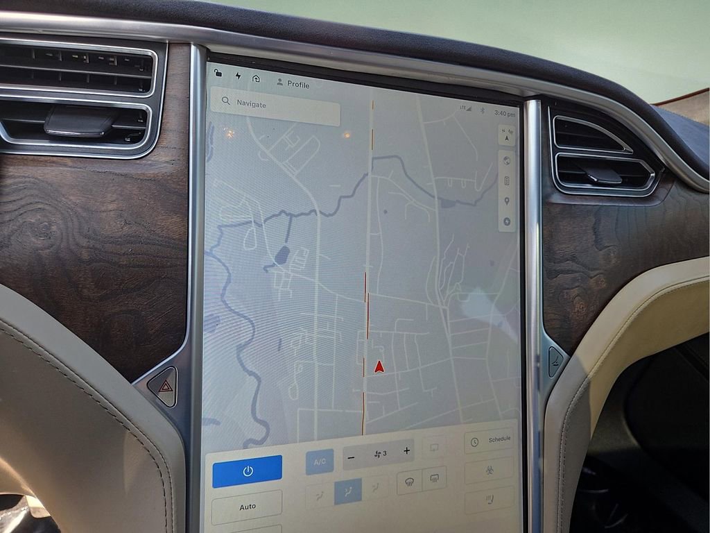 Used 2016 Tesla Model S P90D image 18