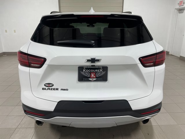 Used 2023 Chevrolet Blazer LT w/ Convenience Package image 5