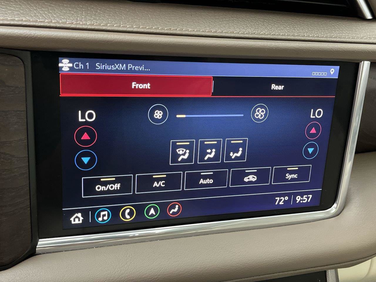 Certified 2021 GMC Yukon XL Denali w/ Denali Premium Package AWD/4WD image 23