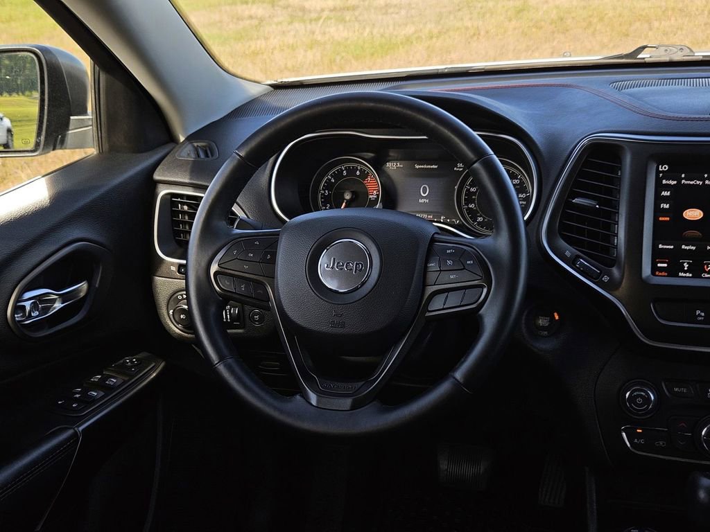 Used 2019 Jeep Cherokee Trailhawk w/ Comfort/Convenience Group image 15