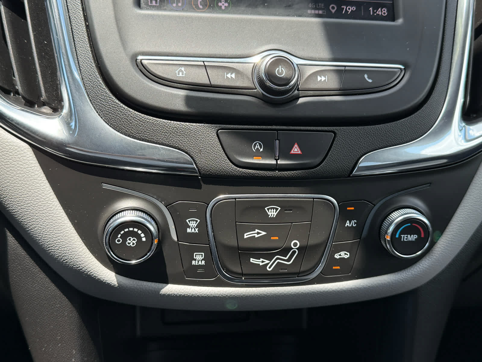Used 2023 Chevrolet Equinox LT FWD image 19