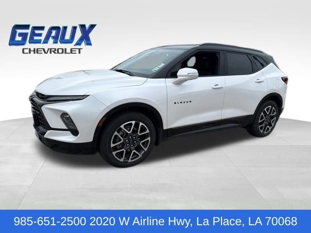 Used 2025 Chevrolet Blazer RS w/ Driver Confidence II Package