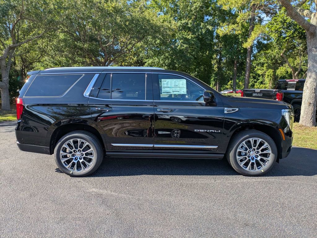 New 2026 GMC Yukon Denali w/ Denali Reserve Package AWD/4WD image 3