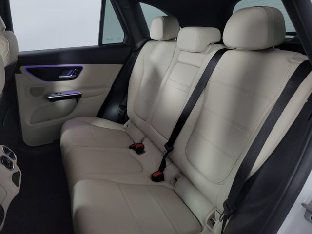 Used 2023 Mercedes-Benz GLC 300 4MATIC image 15
