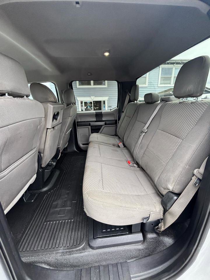 Used 2019 Ford F350 XLT w/ Camper Package AWD/4WD image 19