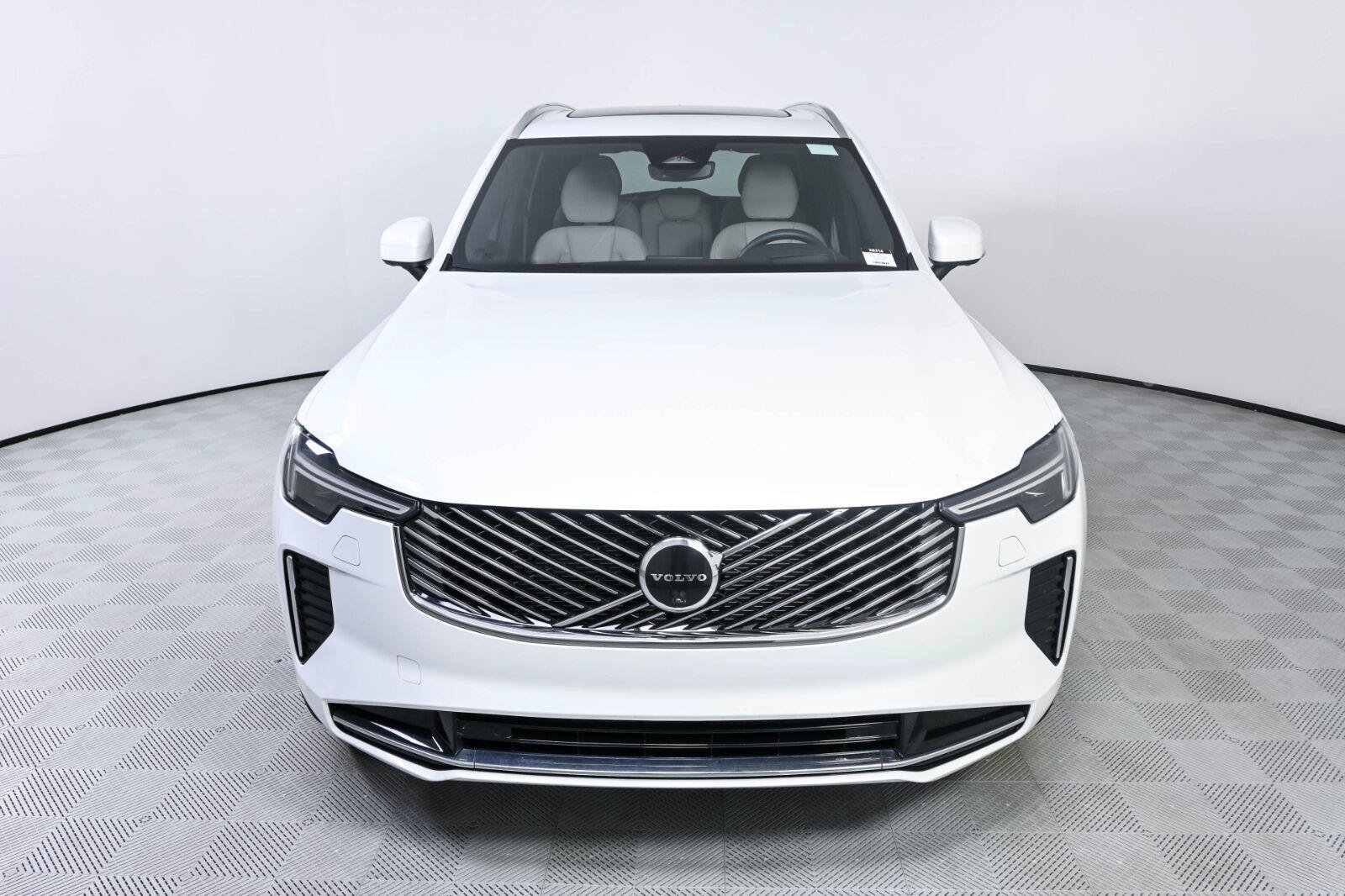 Certified 2026 Volvo XC90 B6 Ultra AWD/4WD image 36