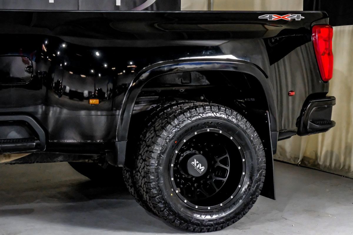 Used 2024 Chevrolet Silverado 3500 LTZ w/ LTZ Convenience Package image 14