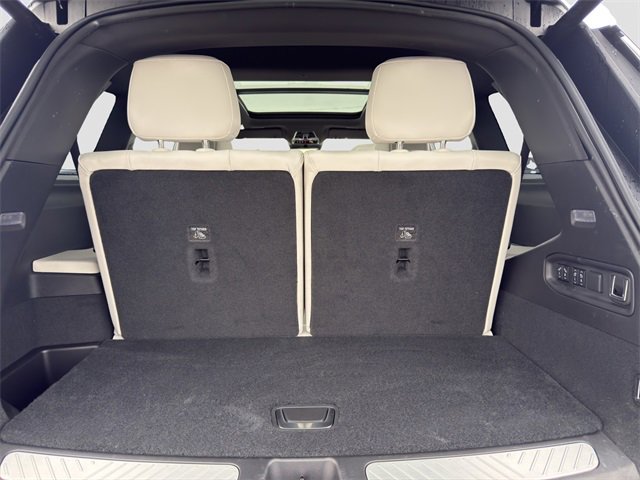 Used 2026 Cadillac Vistiq Sport image 19