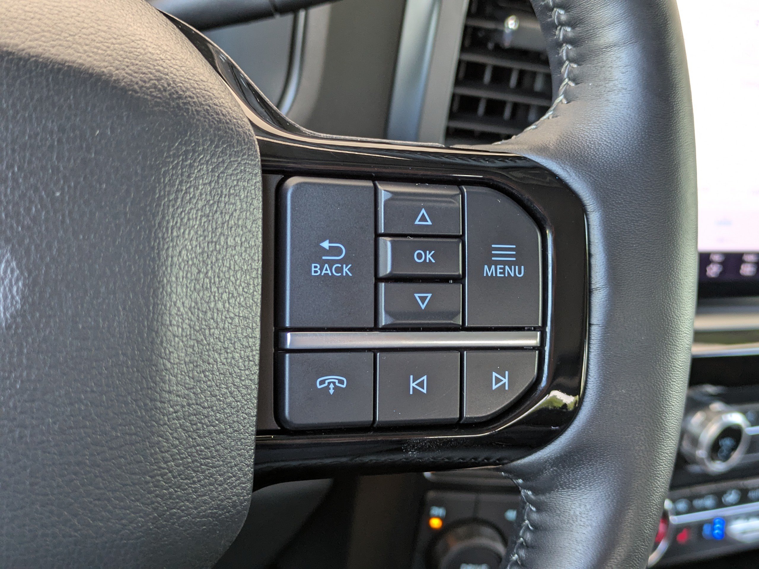 Used 2024 Ford F250 Lariat w/ Lariat Ultimate Package AWD/4WD image 33