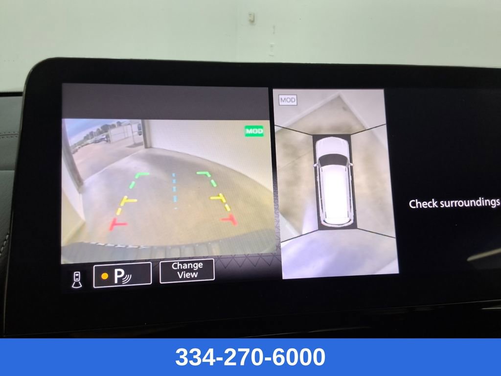 Used 2022 Nissan Armada Platinum w/ Captain's Chairs Package image 11