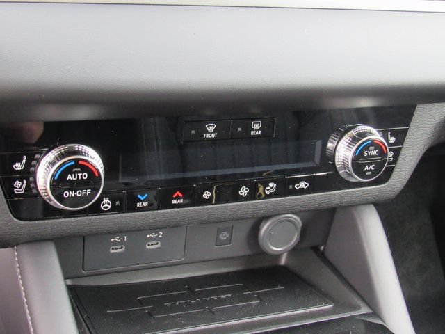 New 2026 Mitsubishi Outlander SEL FWD image 18