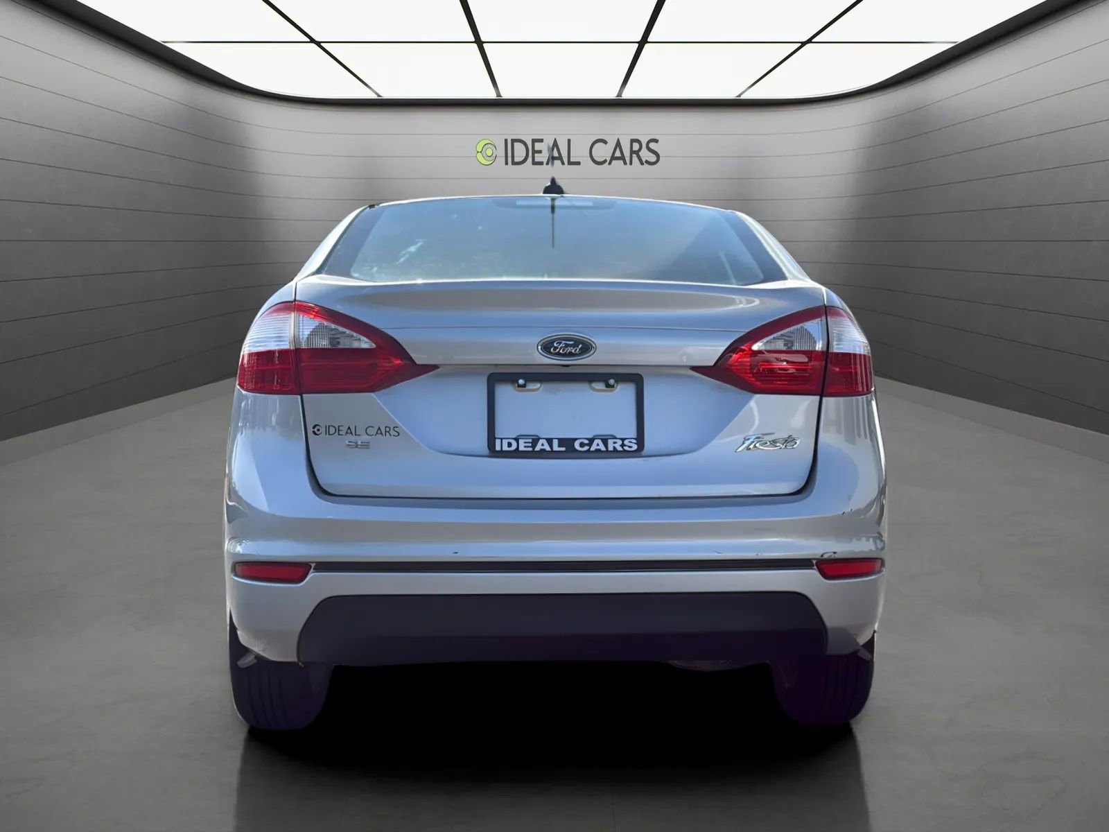 Used 2017 Ford Fiesta SE FWD image 6