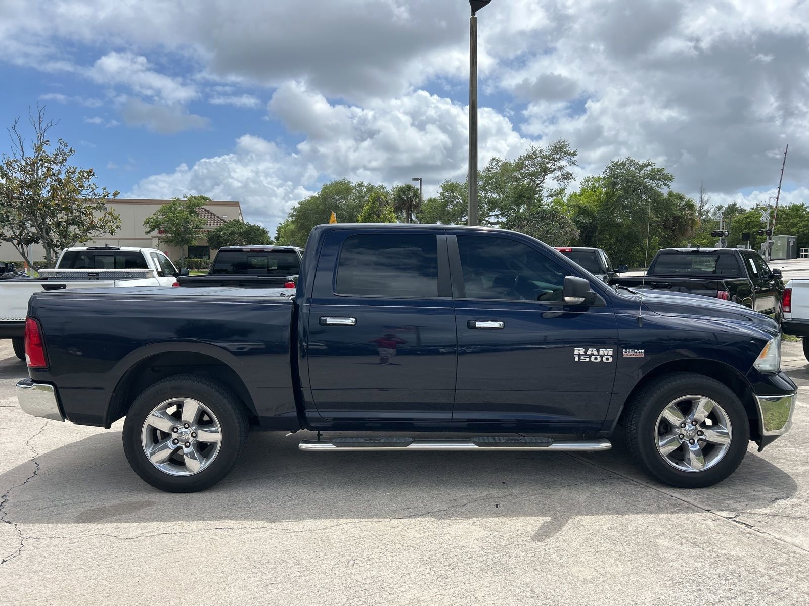 Used 2014 RAM 1500 Big Horn image 6