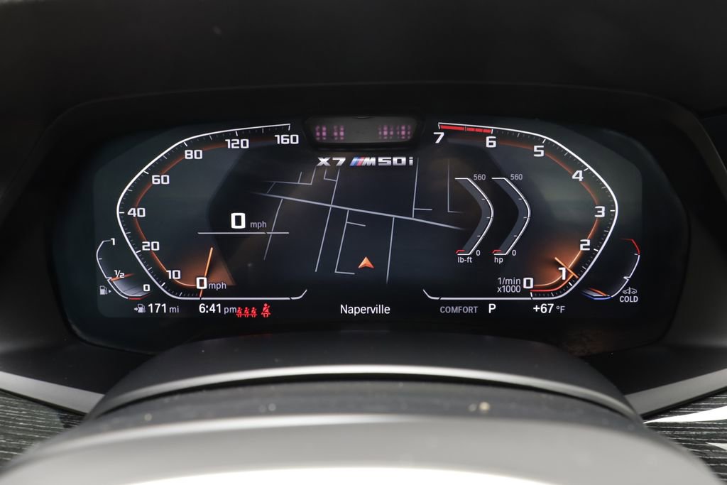 Used 2022 BMW X7 M50i AWD/4WD image 8