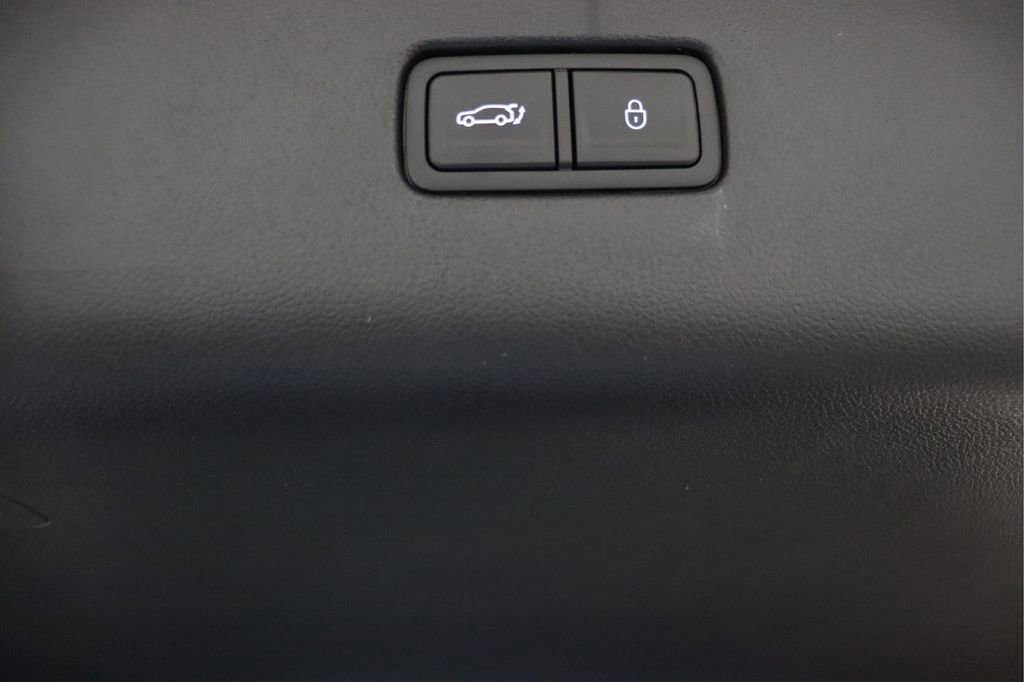 New 2026 Genesis GV70 2.5T Select image 26