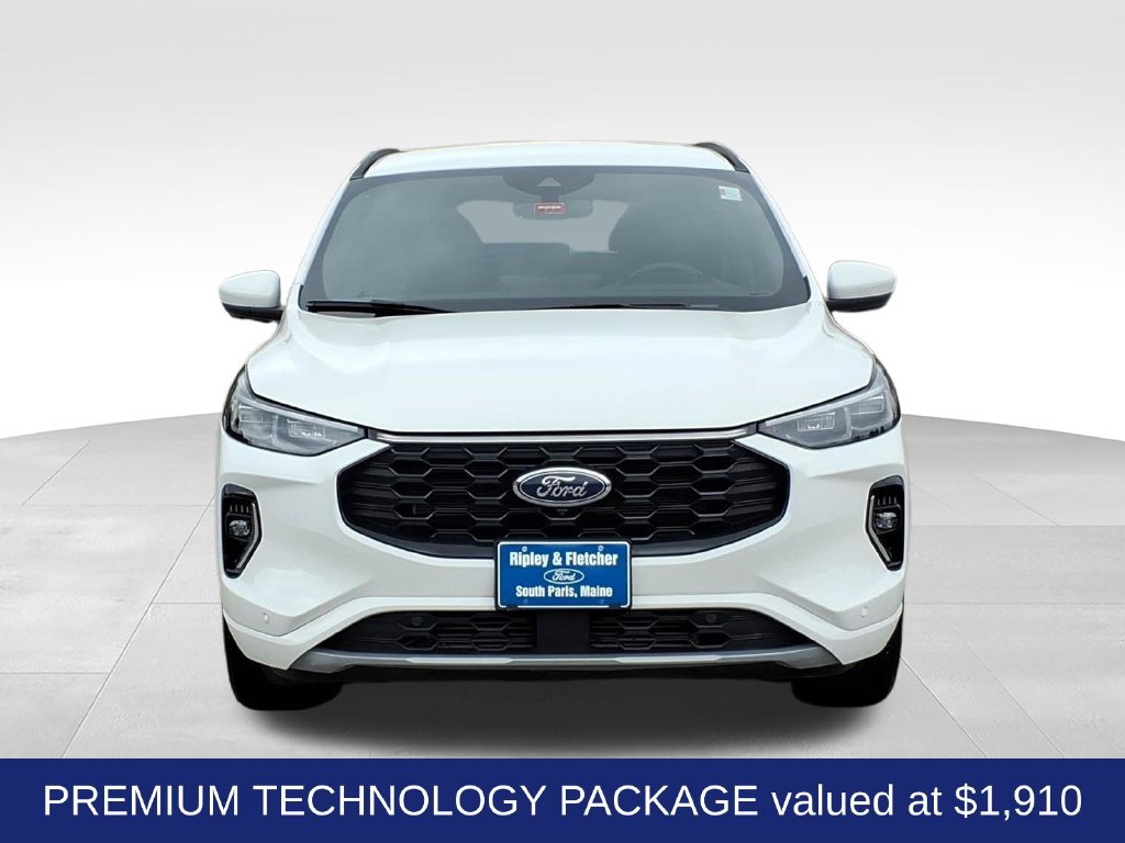 Used 2023 Ford Escape ST-Line Elite w/ Premium Technology Package AWD/4WD image 2
