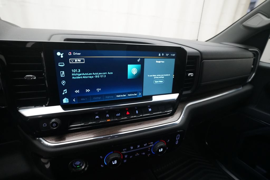 Used 2024 Chevrolet Silverado 1500 LT AWD/4WD image 6