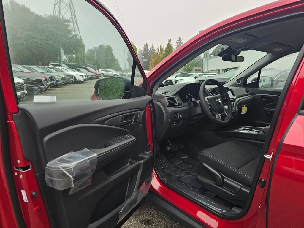 New 2025 Honda Ridgeline Sport image 17