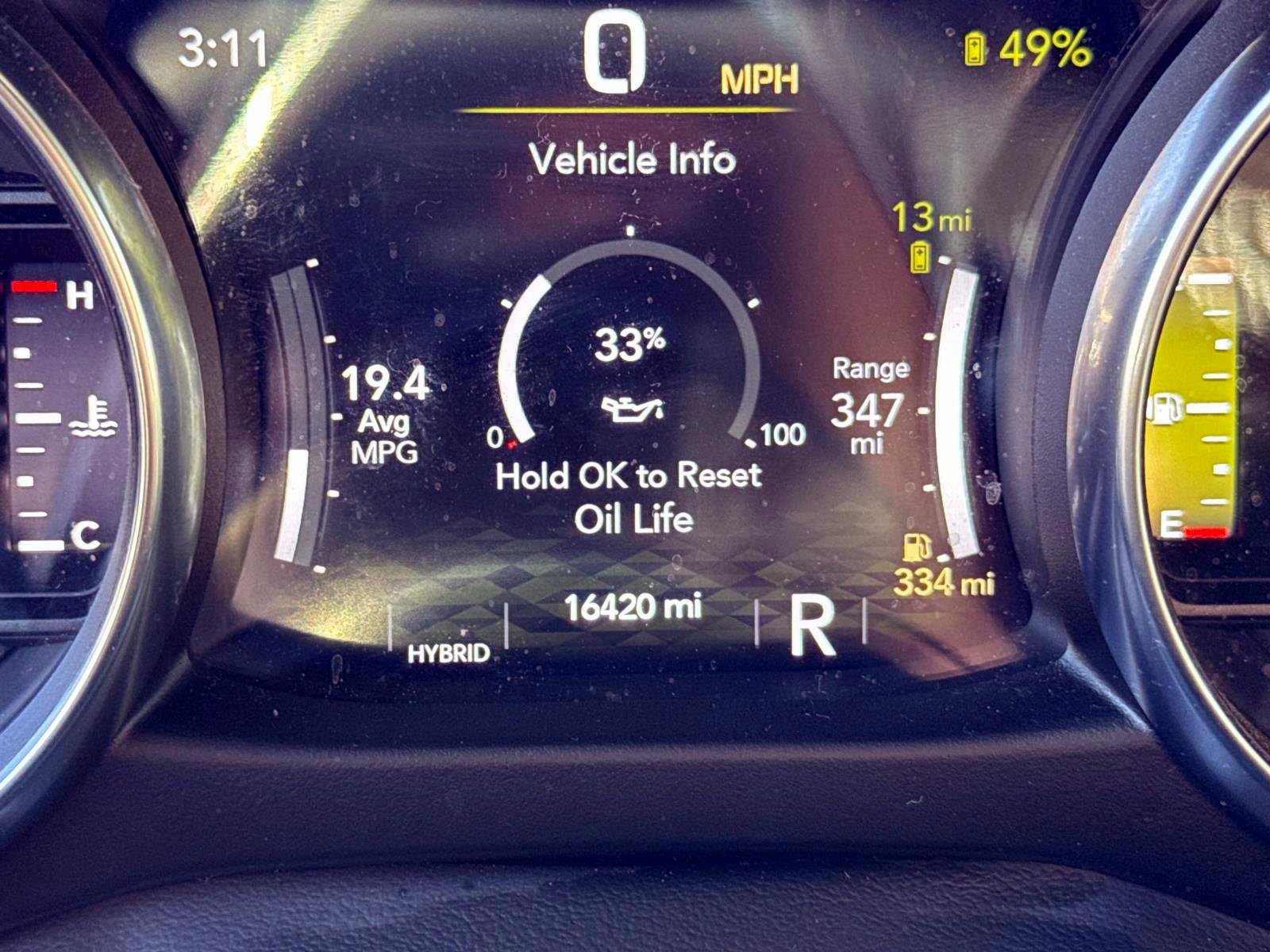 Used 2022 Jeep Wrangler Unlimited Sahara w/ Cold Weather Group image 17