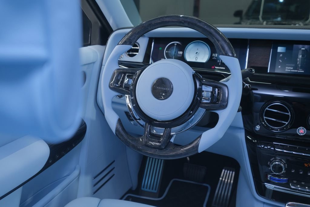 Used 2026 Rolls-Royce Phantom Sedan image 79