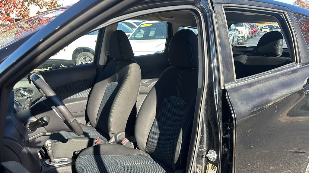 Used 2015 Nissan Versa Note SV image 10