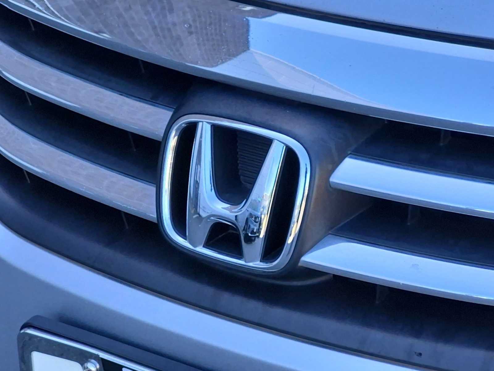 Used 2011 Honda Accord EX-L image 12