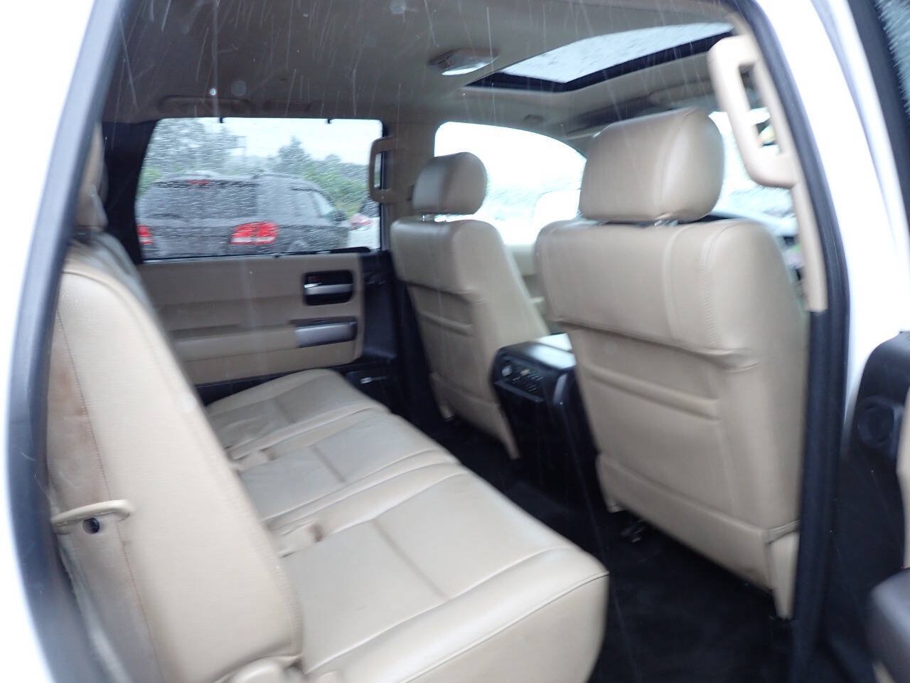 Used 2018 Toyota Sequoia Limited w/ Safety & Convenience Package AWD/4WD image 13