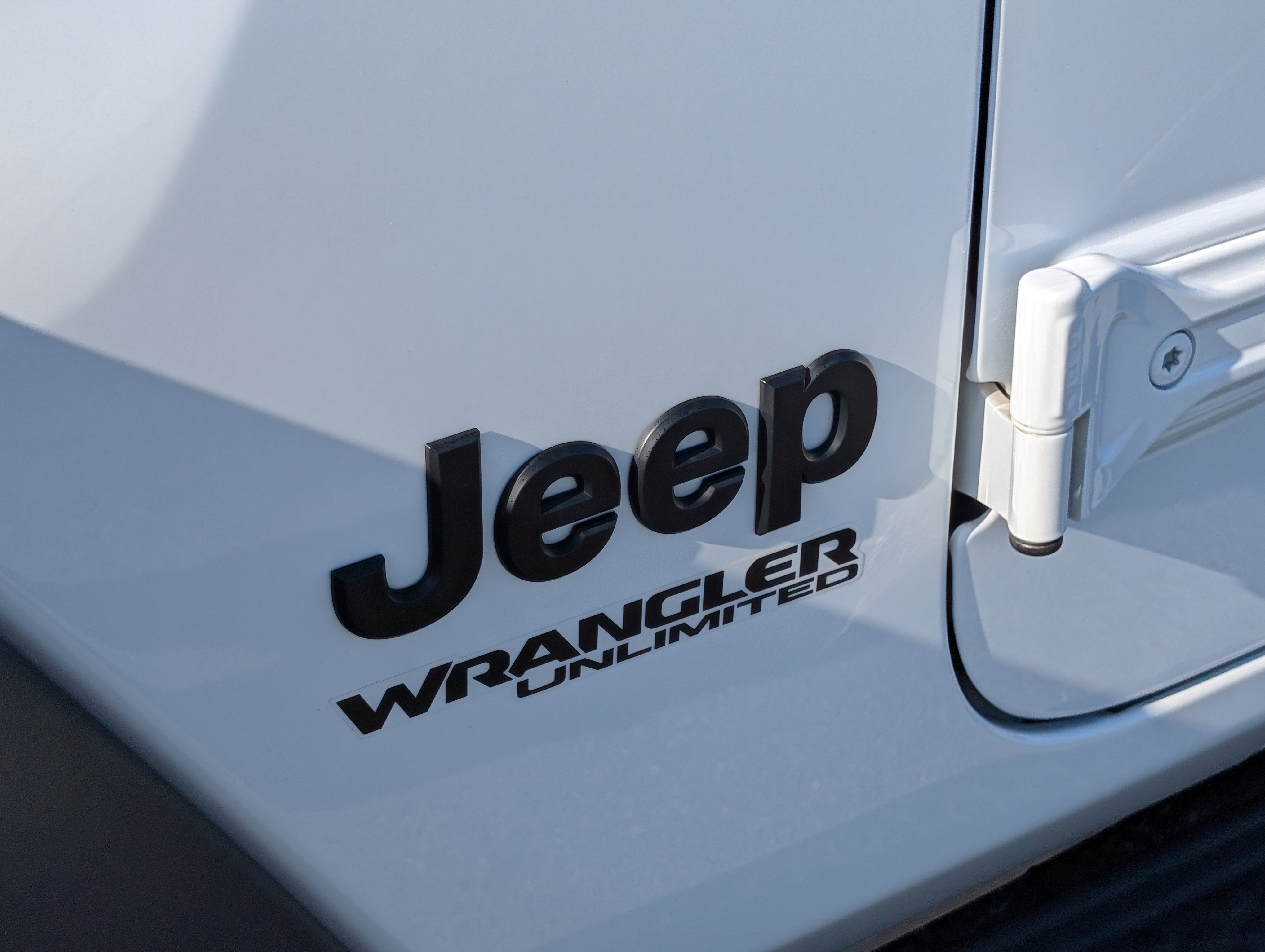 Used 2022 Jeep Wrangler Unlimited Sport AWD/4WD image 10