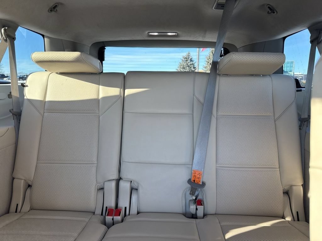 Used 2024 Cadillac Escalade ESV Sport Platinum AWD/4WD image 37