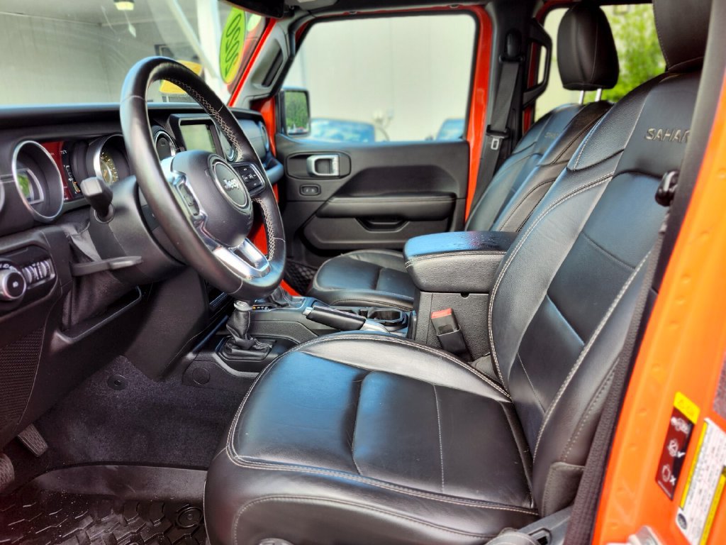 Used 2020 Jeep Wrangler Unlimited Sahara AWD/4WD image 17