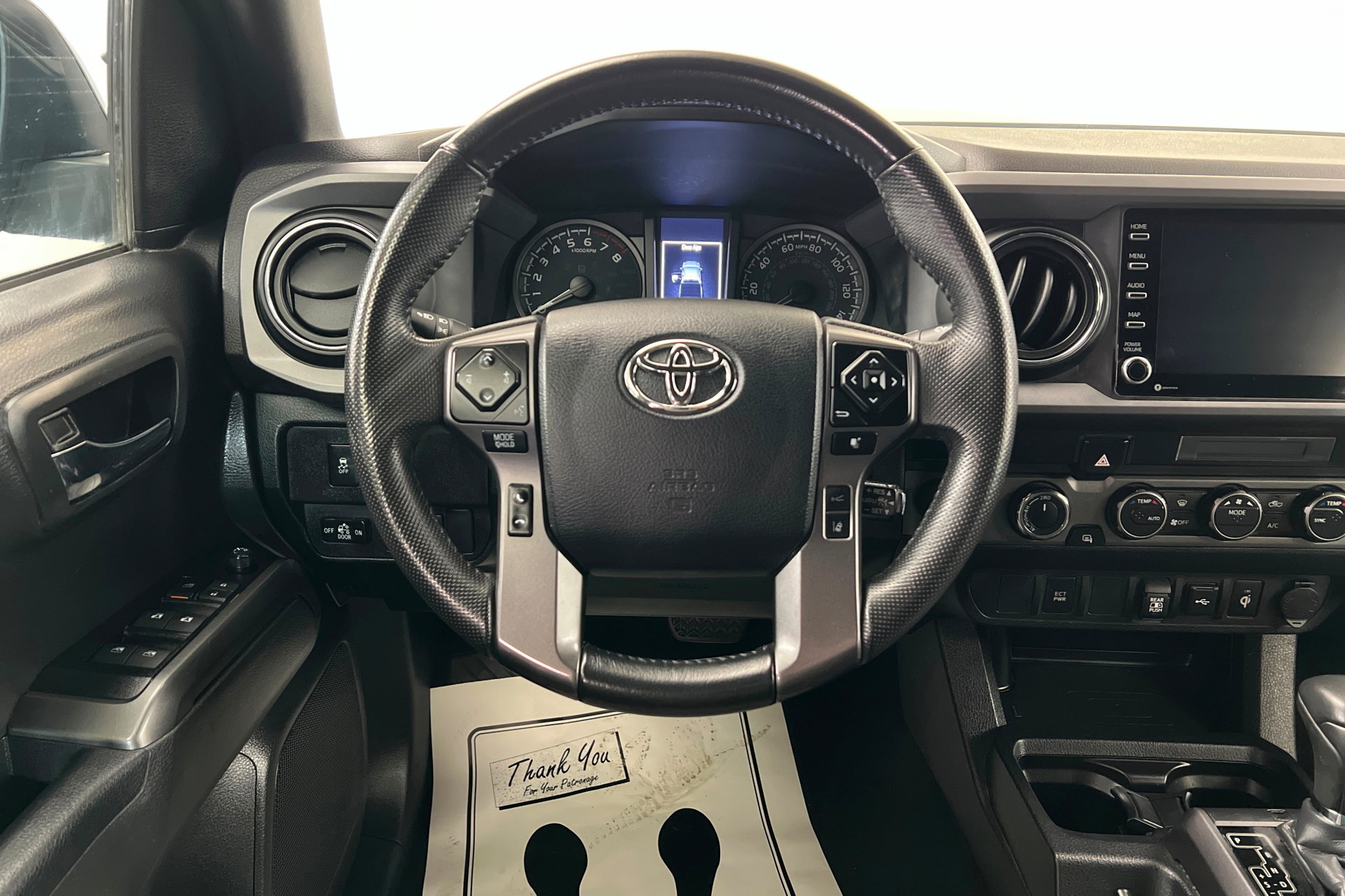 Used 2023 Toyota Tacoma TRD Off-Road image 13