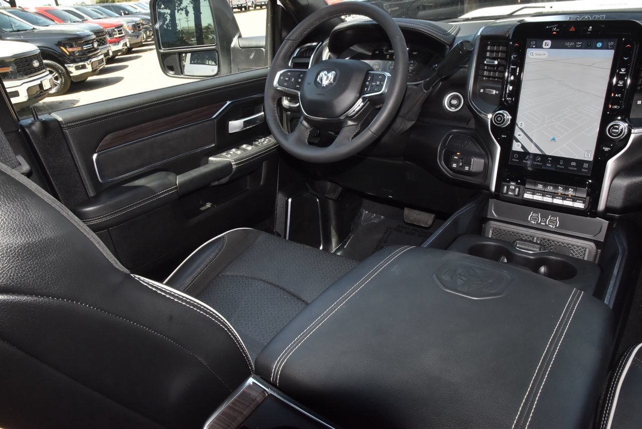 Used 2025 RAM 2500 Laramie w/ Night Edition AWD/4WD image 15