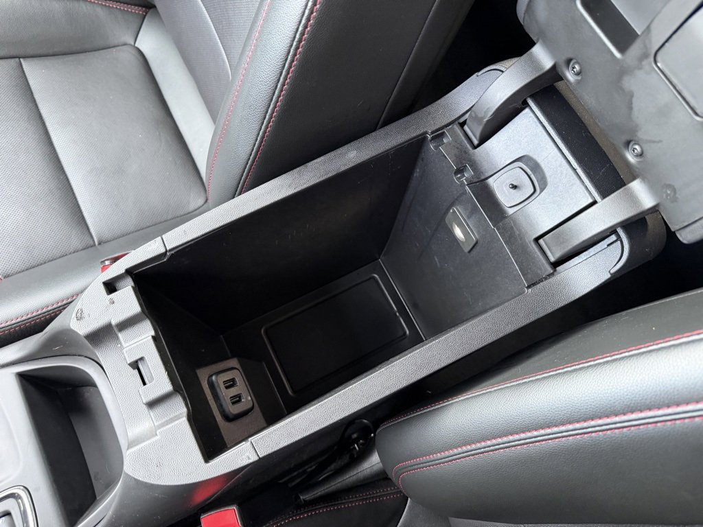 Used 2022 Chevrolet Equinox RS w/ RS Leather Package image 28