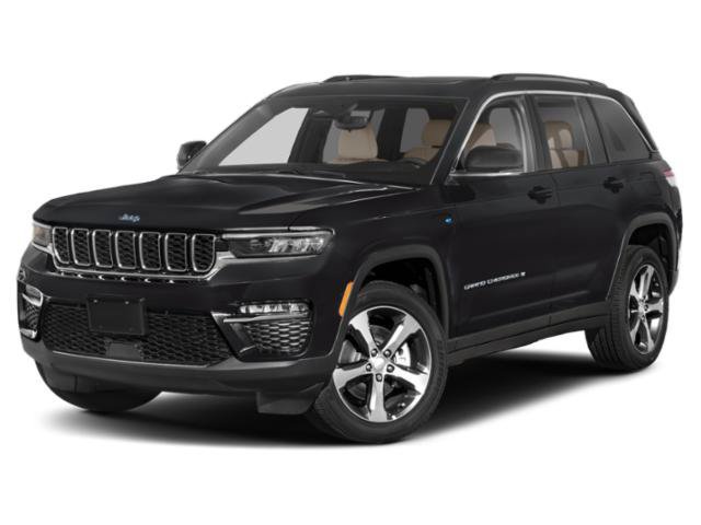 Used 2023 Jeep Grand Cherokee Summit AWD/4WD image 4