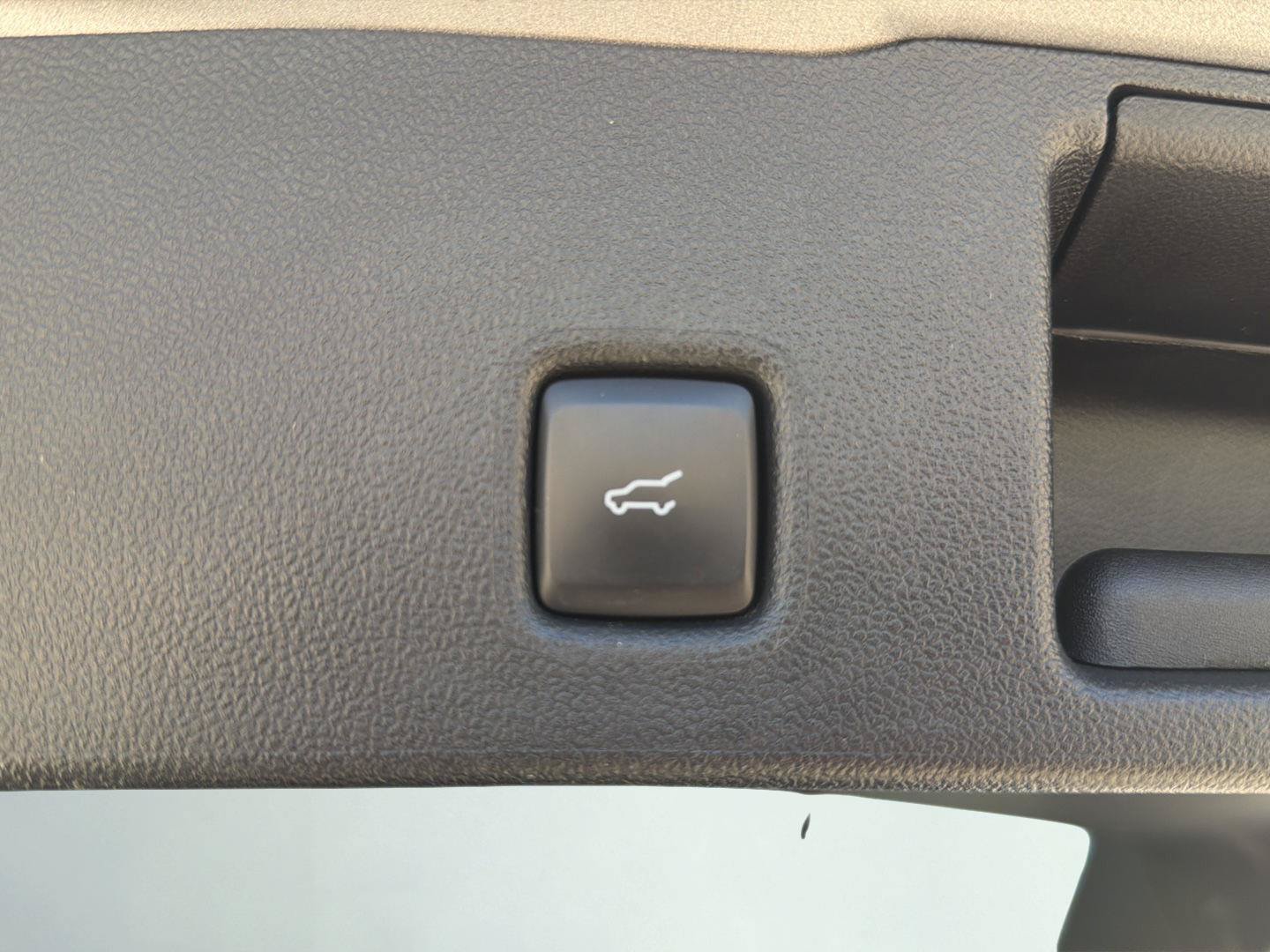 Used 2024 Ford Escape ST-Line AWD/4WD image 31