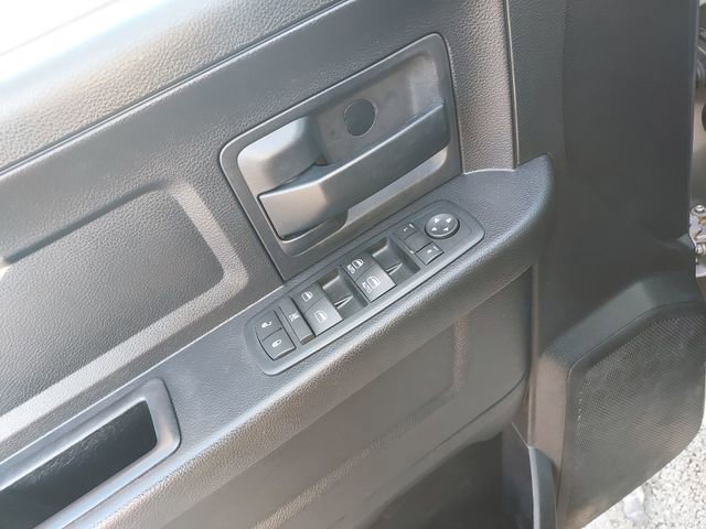 Used 2016 RAM 1500 Tradesman w/ Popular Equipment Group image 17