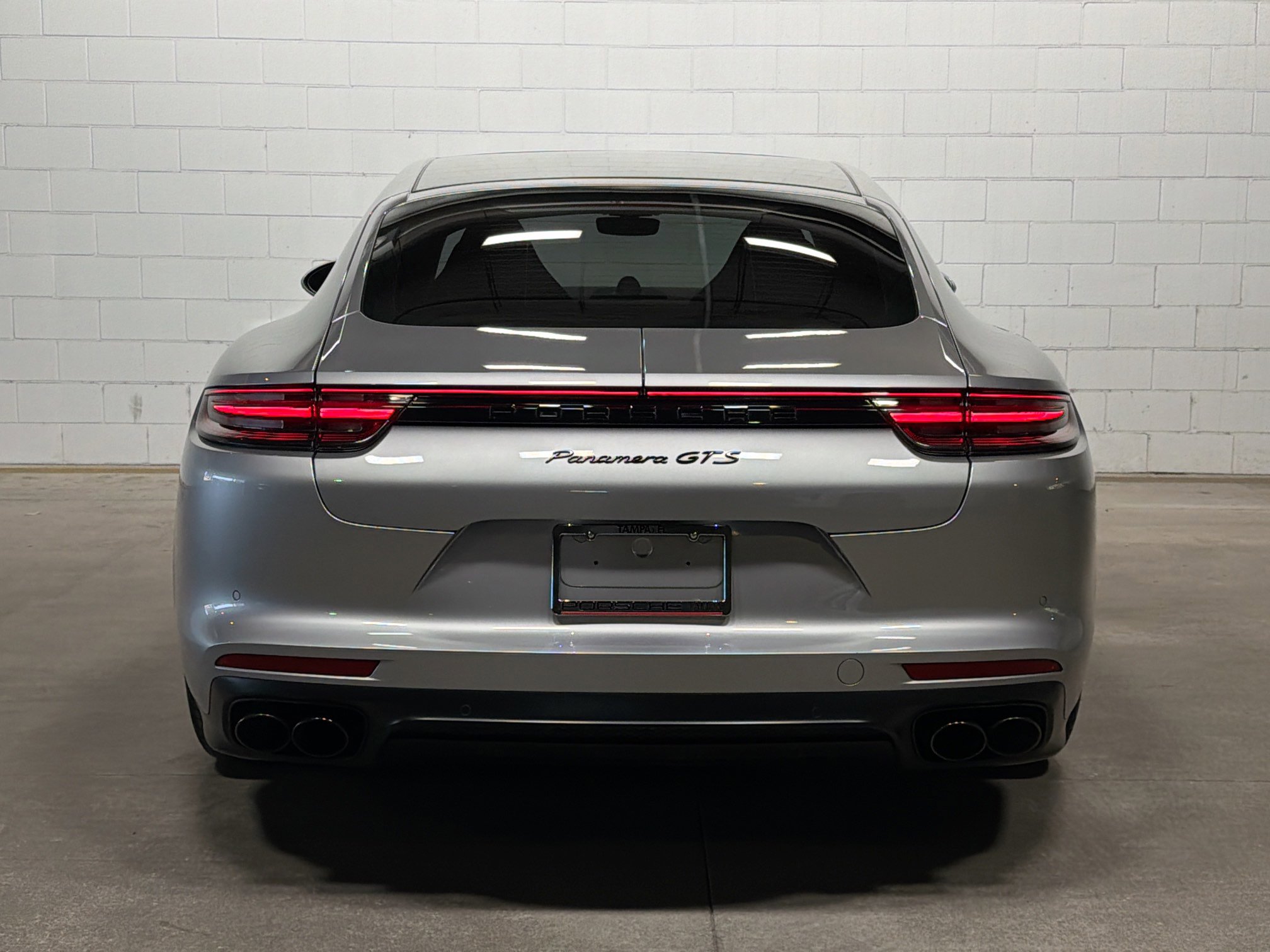 Used 2020 Porsche Panamera GTS image 8