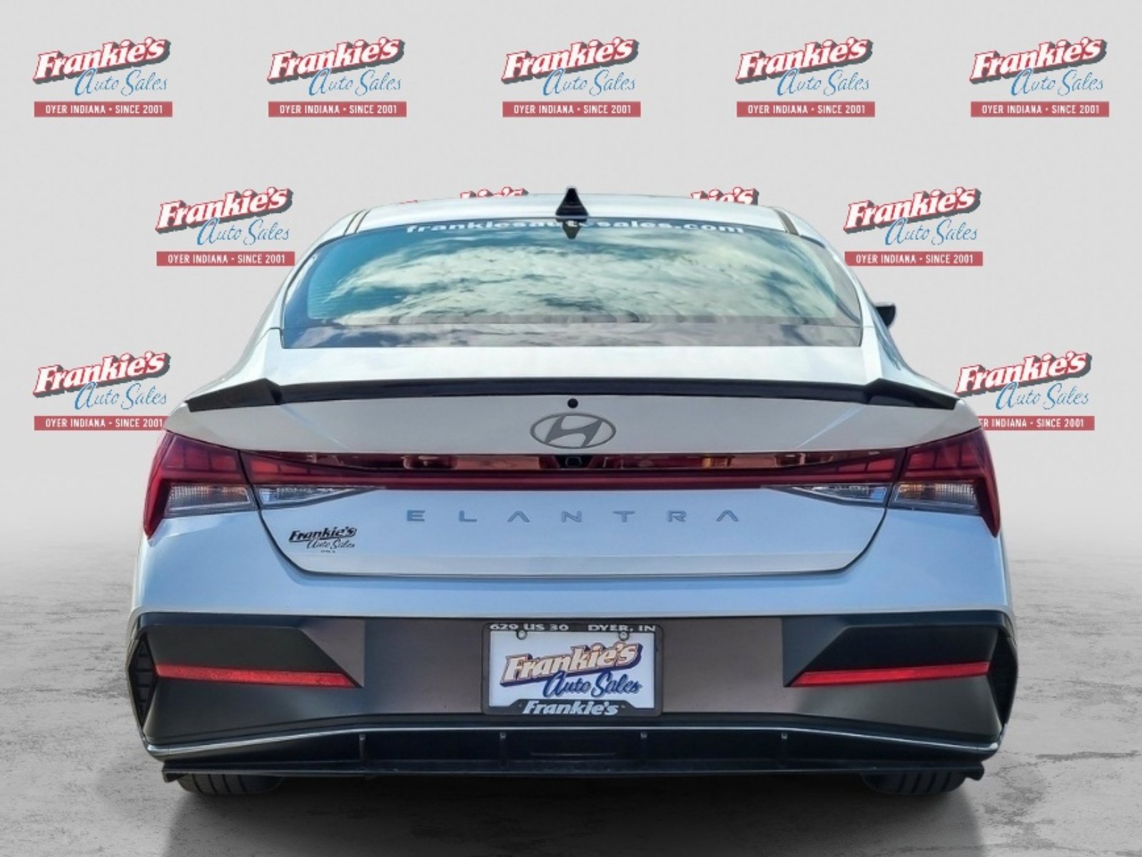 Used 2025 Hyundai Elantra SEL FWD image 4