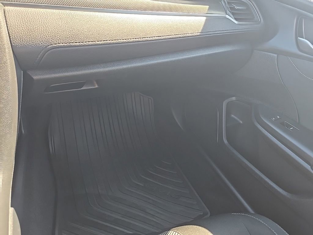 Certified 2018 Honda Civic EX image 19