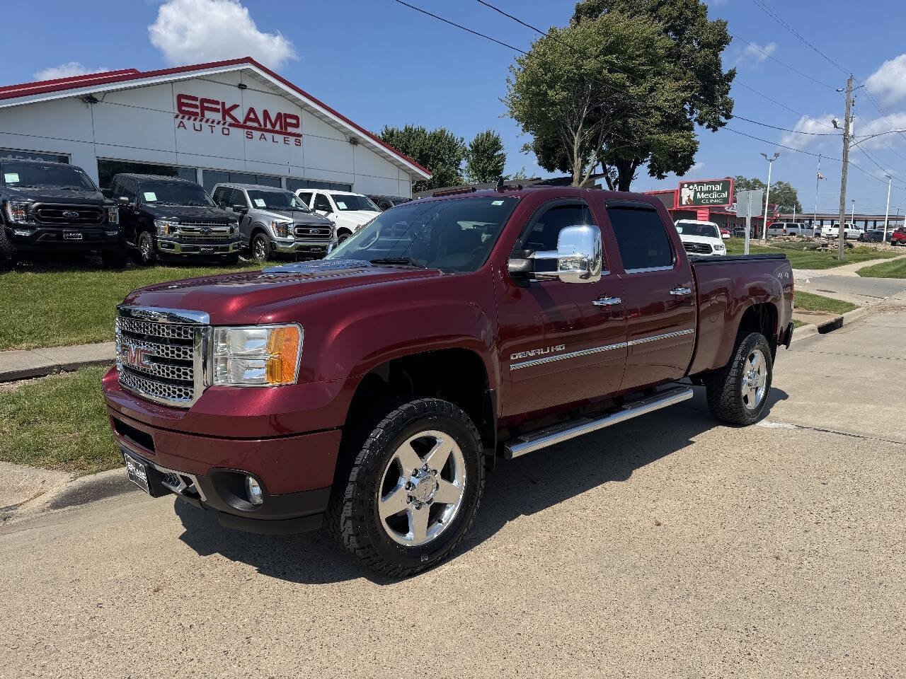 Used 2013 GMC Sierra 2500 Denali w/ Snow Plow Prep Package AWD/4WD image 1