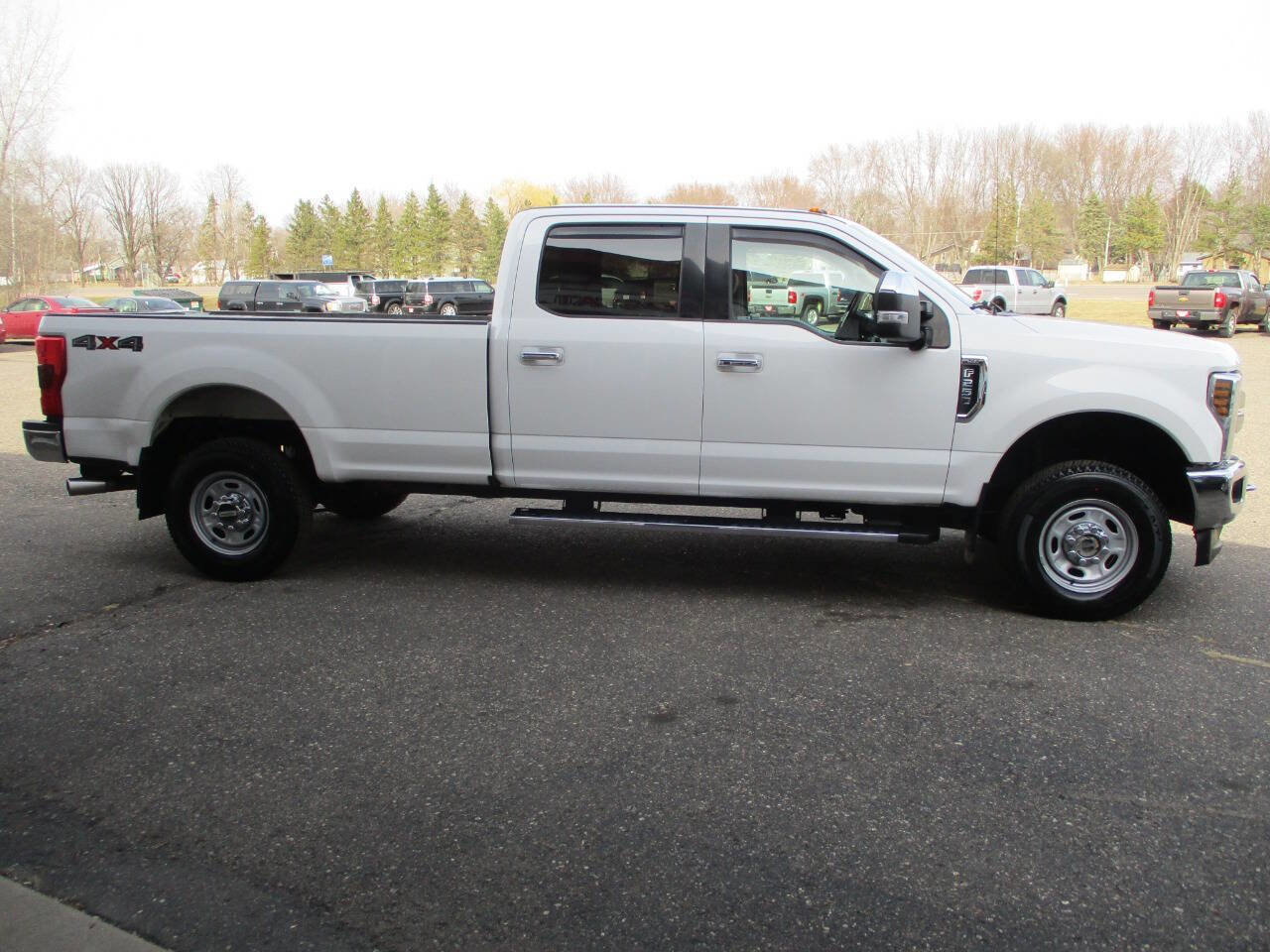 Used 2019 Ford F250 XLT w/ XLT Premium Package image 11