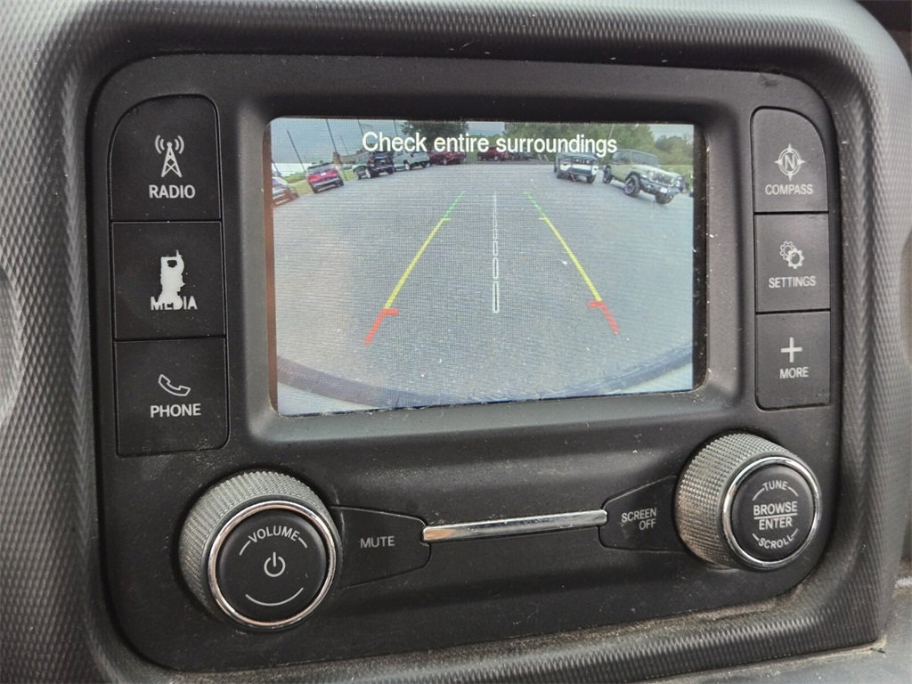 Used 2018 Jeep Wrangler Unlimited Sport S image 25