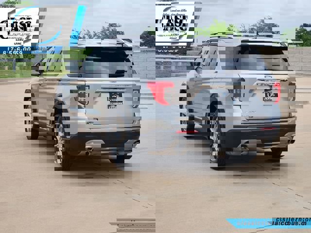 Used 2022 Ford Explorer Limited image 7