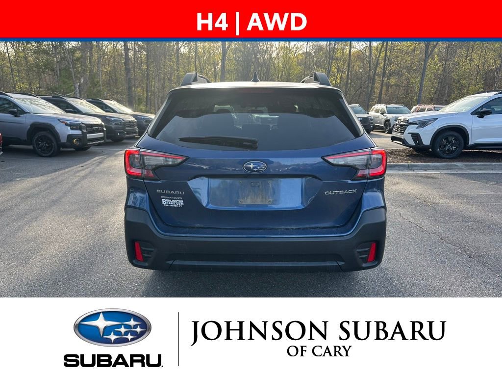 Used 2022 Subaru Outback Premium AWD/4WD image 4