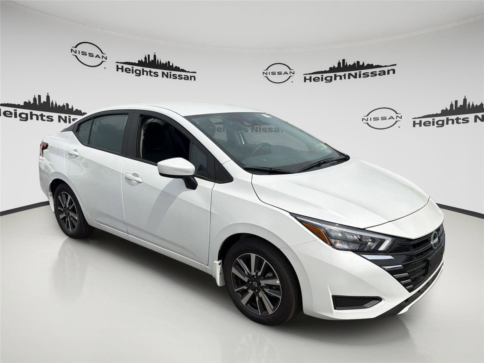 Used 2025 Nissan Versa SV w/ Trunk Package image 7