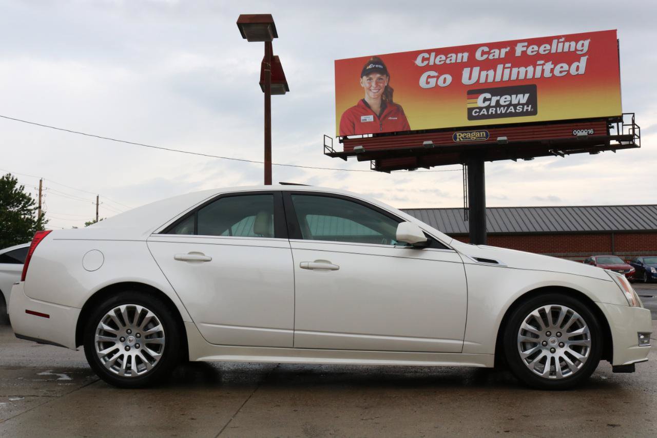 Used 2011 Cadillac CTS Premium RWD image 7