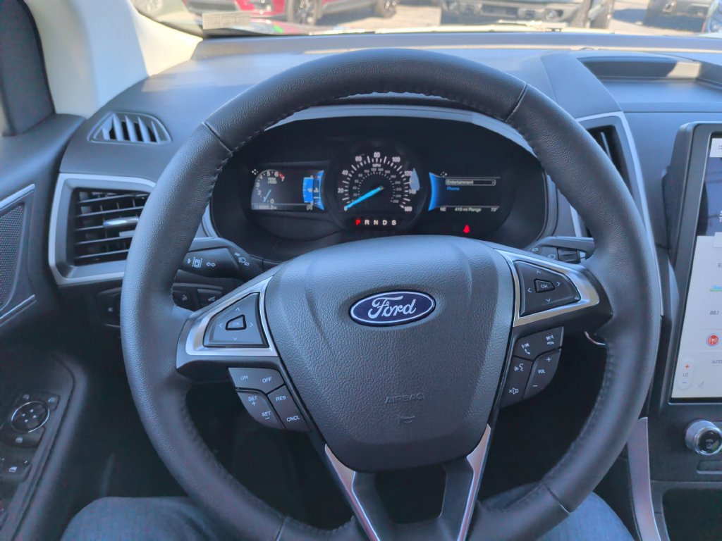 Certified 2024 Ford Edge SEL w/ Convenience Package AWD/4WD image 25