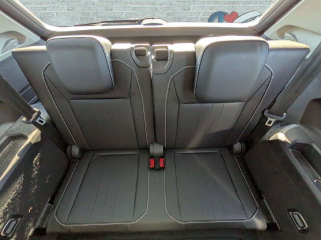 Certified 2023 Volkswagen Tiguan SE FWD image 15