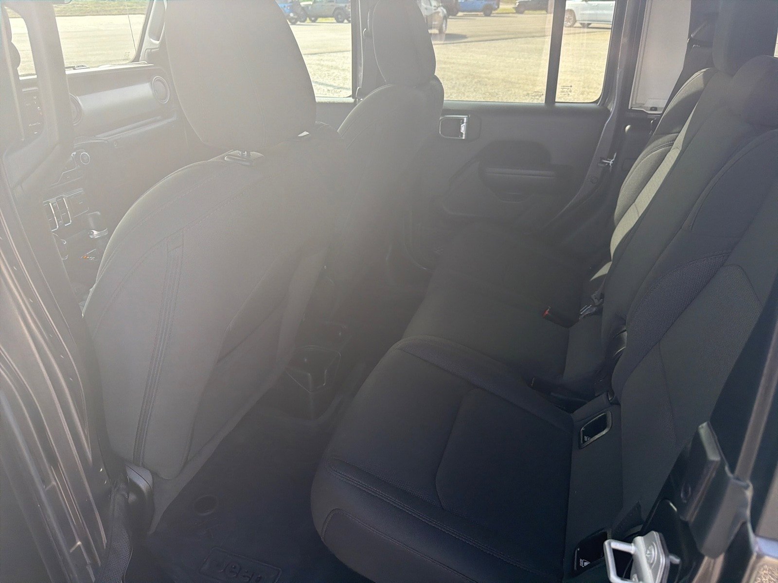 Used 2023 Jeep Gladiator Sport image 12