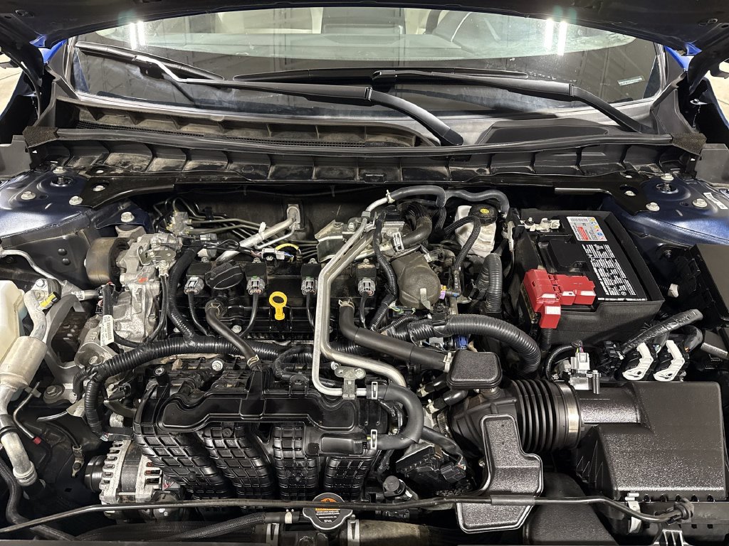 Used 2025 Nissan Altima 2.5 SV FWD image 24